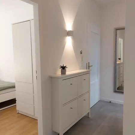 Apartmán Helle, Moderne Wohnung, 2 Schlafzimmer, Naehe Duesseldorf, W-lan
